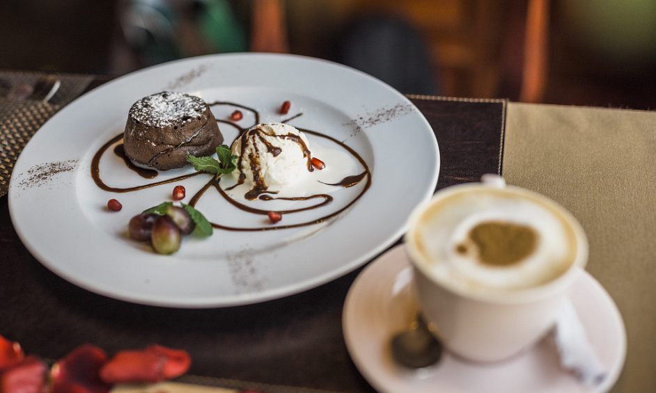 Two Excellent Restaurant Brands in Prime Stellenbosch Location For Sale 1