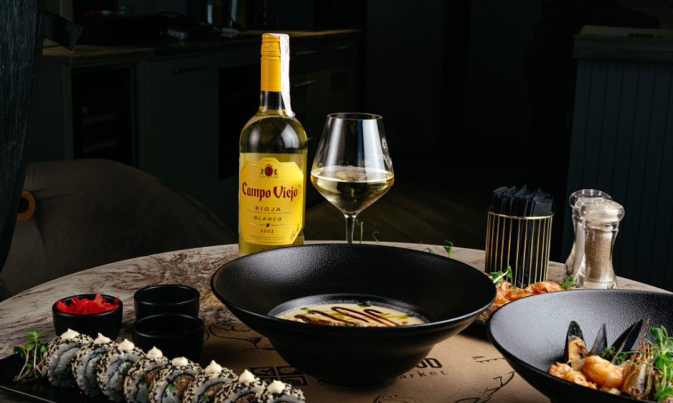 Unique Asian Restaurant And Wine Bar For Sale 1