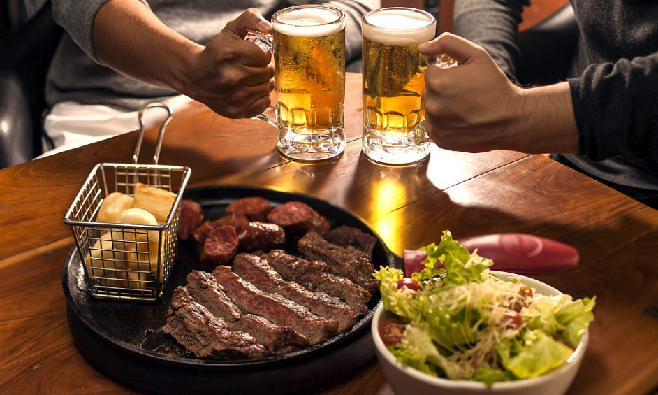 This is a vibrant pub and grill situated in Pretoria East 1