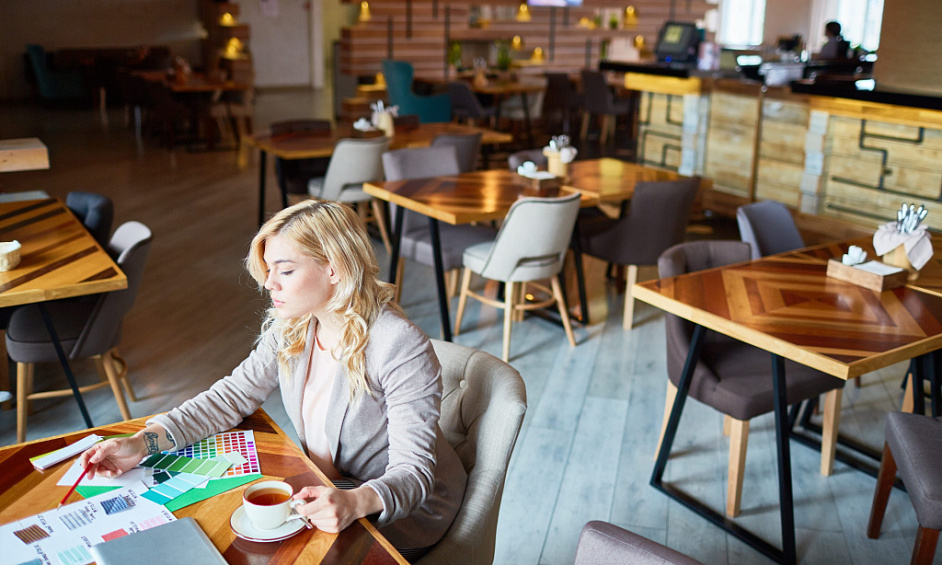 Vibrant Modern Licensed Restaurant For Sale 1