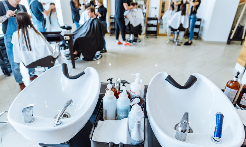 Well Established Hair Dressing Salon In Hout Bay For Sale 1